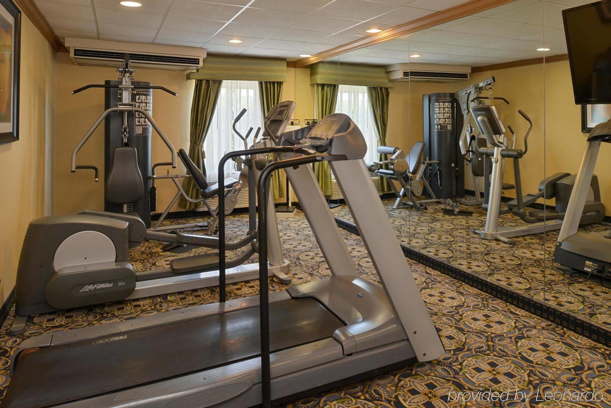 Country & By Radisson Benton Harbor-st Joseph Mi Benton Harbor