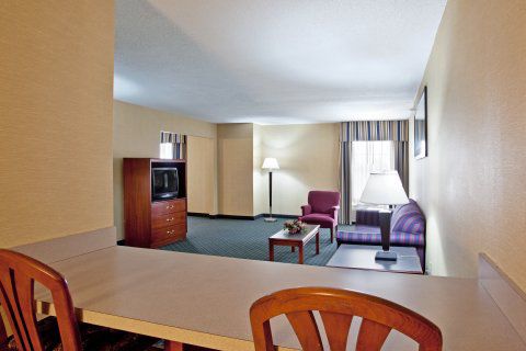 Hotel Country & By Radisson Benton Harbor-st Joseph Mi Benton Harbor